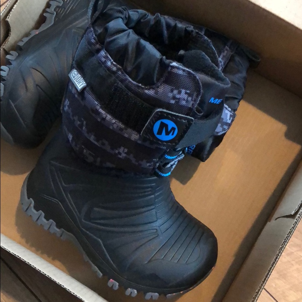 Brand new baby toddler winter boots